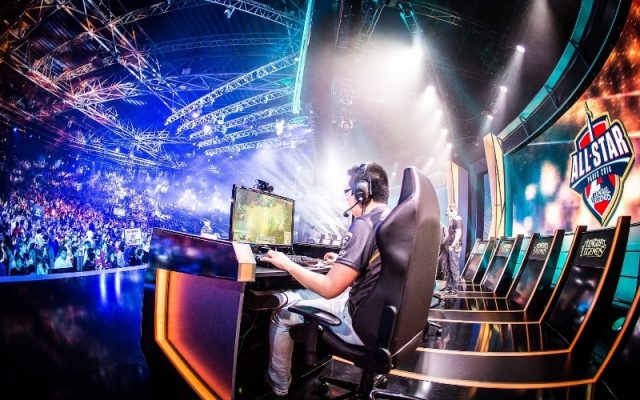 Cách phân tích kèo trong các giải eSports lớn