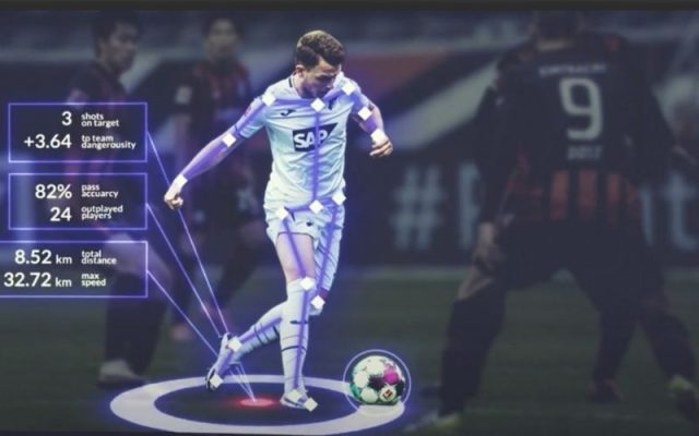 Công nghệ AI trong bóng đá: Từ phân tích dữ liệu đến hỗ trợ trọng tài