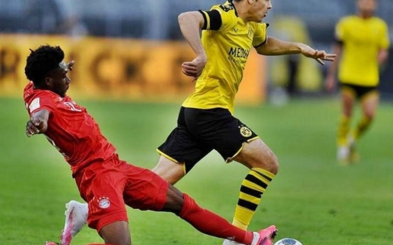 Hậu vệ biên hiện đại: Những biến thể chiến thuật đột phá