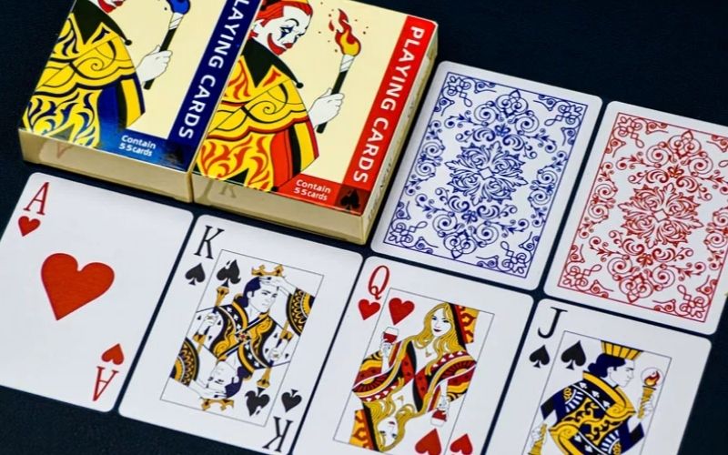 Phân loại các dòng bài nhựa plastic phổ biến nhất hiện nay