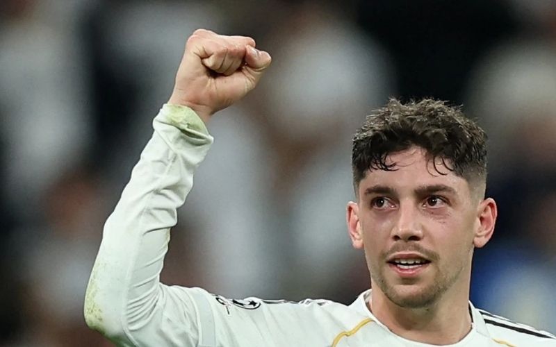 Phân tích chiến thuật: Tại sao lối chơi của Real Madrid khó bị bắt bài?