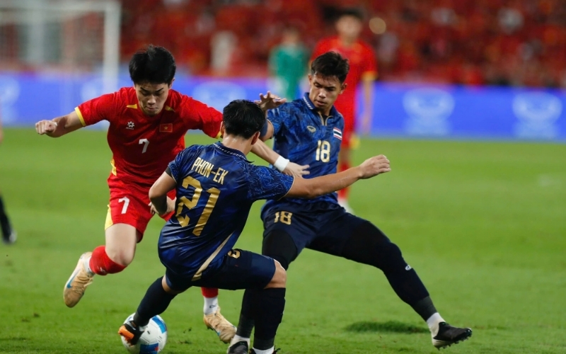 Phân tích số liệu từ công nghệ và thiết bị hiện đại