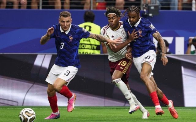 Tốc độ luân chuyển bóng nhanh như chớp của các đội tuyển hàng đầu World Cup 2026