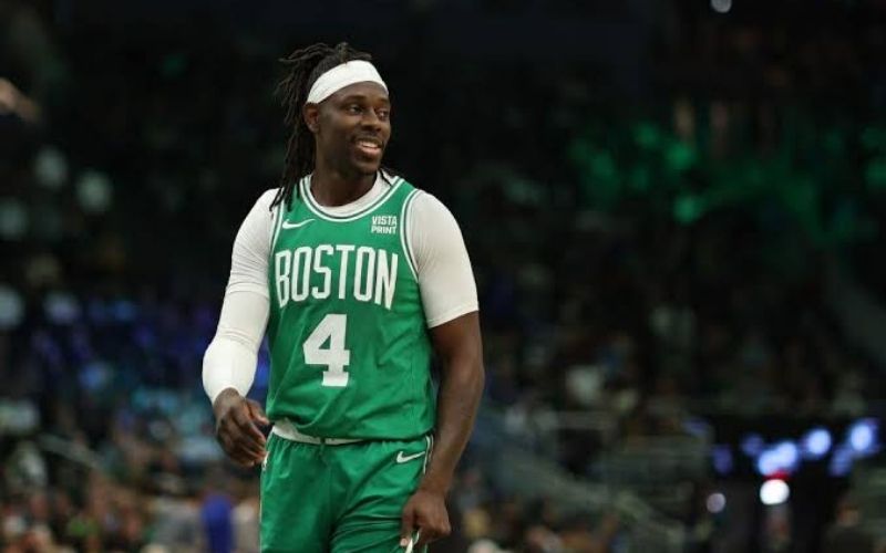 Jrue Holiday Bậc Thầy Phòng Ngự Và Mắt Xích Vàng Tại Giải Đấu NBA