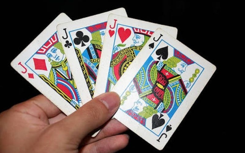 Kinh nghiệm quản lý tâm lý hiệu quả khi tham gia các môn đánh bài trí tuệ